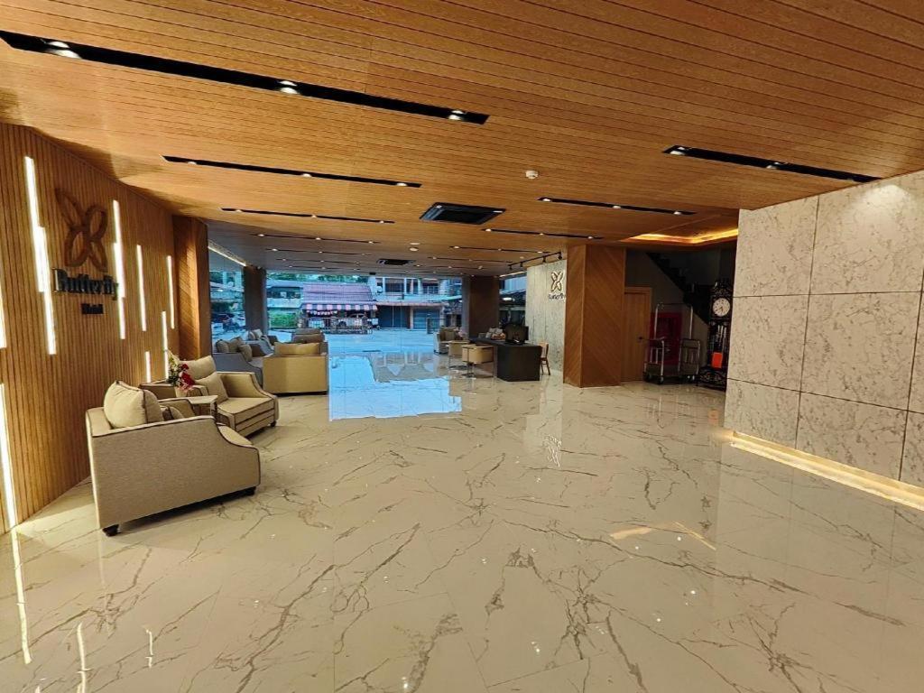 Butterfly Hotel Betong Ban Komo Sip Paet Exterior photo